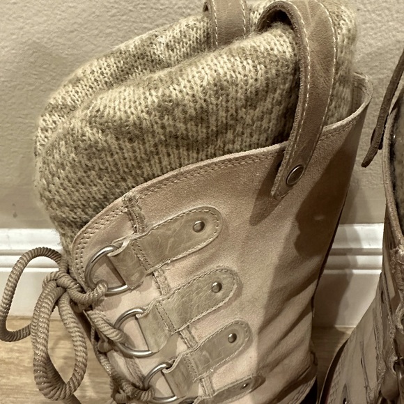 Joan of Arctic SOREL knit boot 9.5 women’s waterproof - Picture 2 of 6